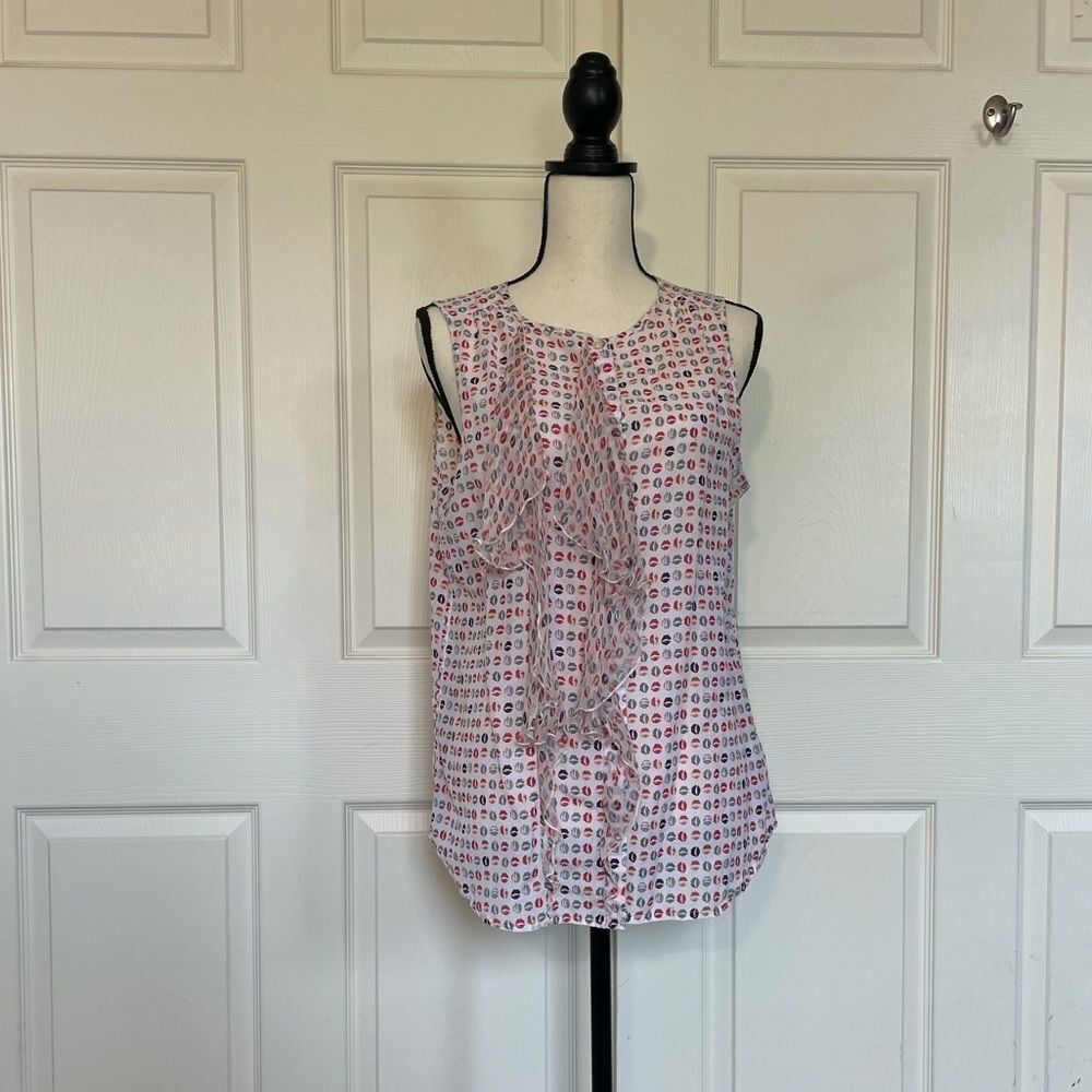 Gap Sleeveless Button Down Lips Top, Medium - image 2